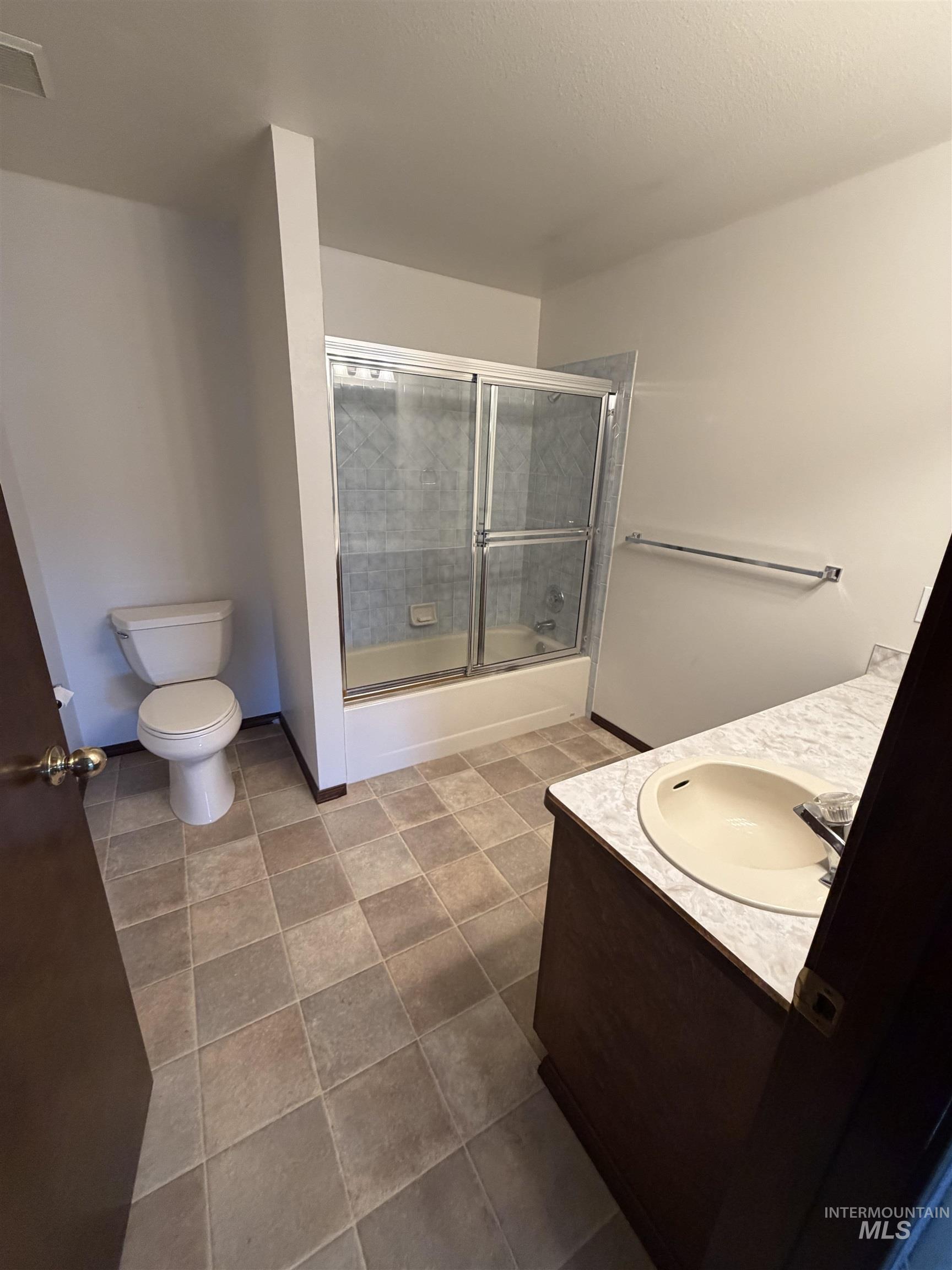 5651 N Crimson Way, Boise, Idaho 83703, 4 Bedrooms, 2 Bathrooms, Residential For Sale, Price $630,000,MLS 98991311
