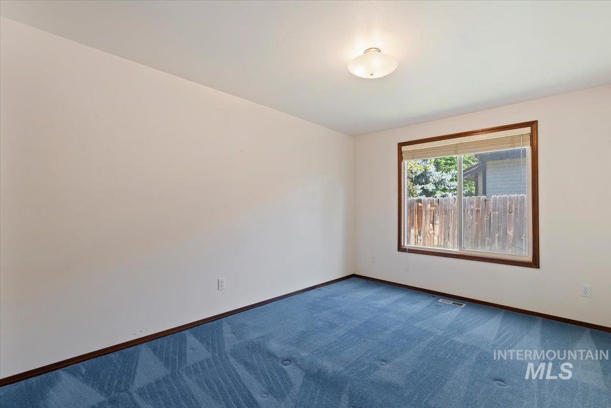 5651 N Crimson Way, Boise, Idaho 83703, 4 Bedrooms, 2 Bathrooms, Residential For Sale, Price $630,000,MLS 98991311