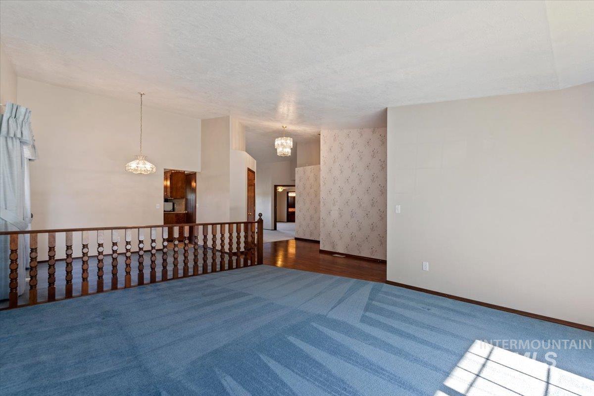 5651 N Crimson Way, Boise, Idaho 83703, 4 Bedrooms, 2 Bathrooms, Residential For Sale, Price $630,000,MLS 98991311