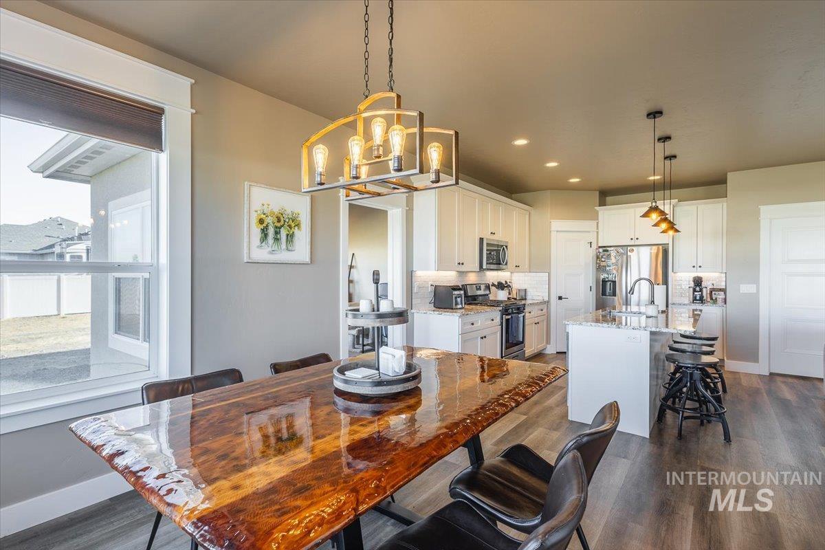 4535 Purple Sage Cir, Mountain Home, Idaho 83647, 3 Bedrooms, 2 Bathrooms, Residential For Sale, Price $599,900, 98991312