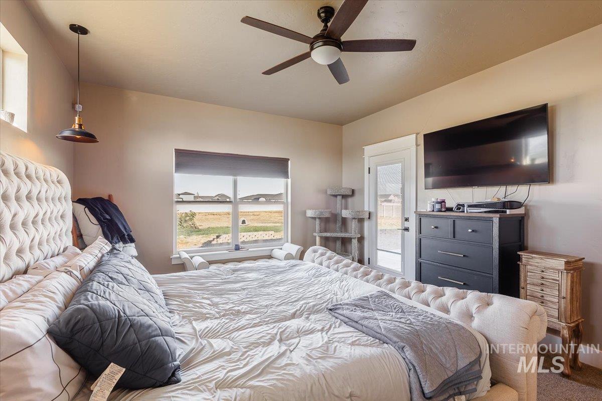 4535 Purple Sage Cir, Mountain Home, Idaho 83647, 3 Bedrooms, 2 Bathrooms, Residential For Sale, Price $599,900, 98991312