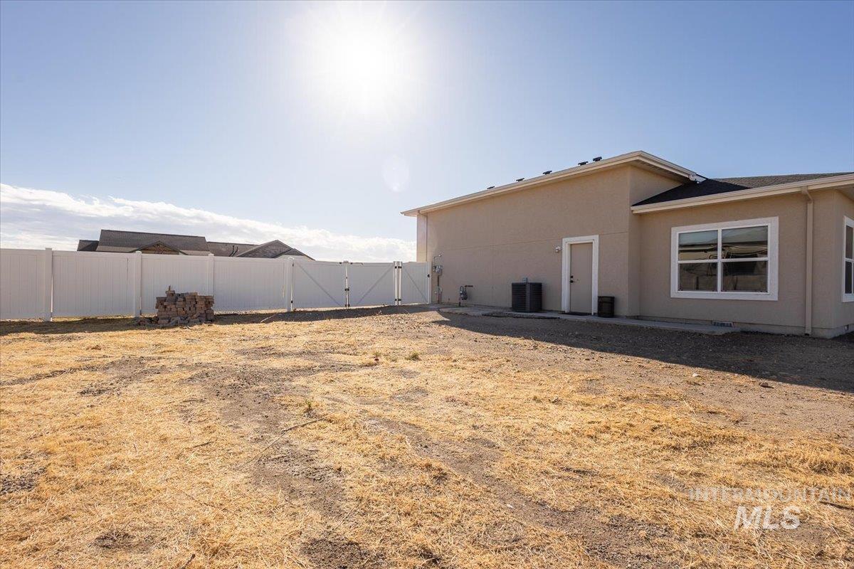 4535 Purple Sage Cir, Mountain Home, Idaho 83647, 3 Bedrooms, 2 Bathrooms, Residential For Sale, Price $599,900, 98991312