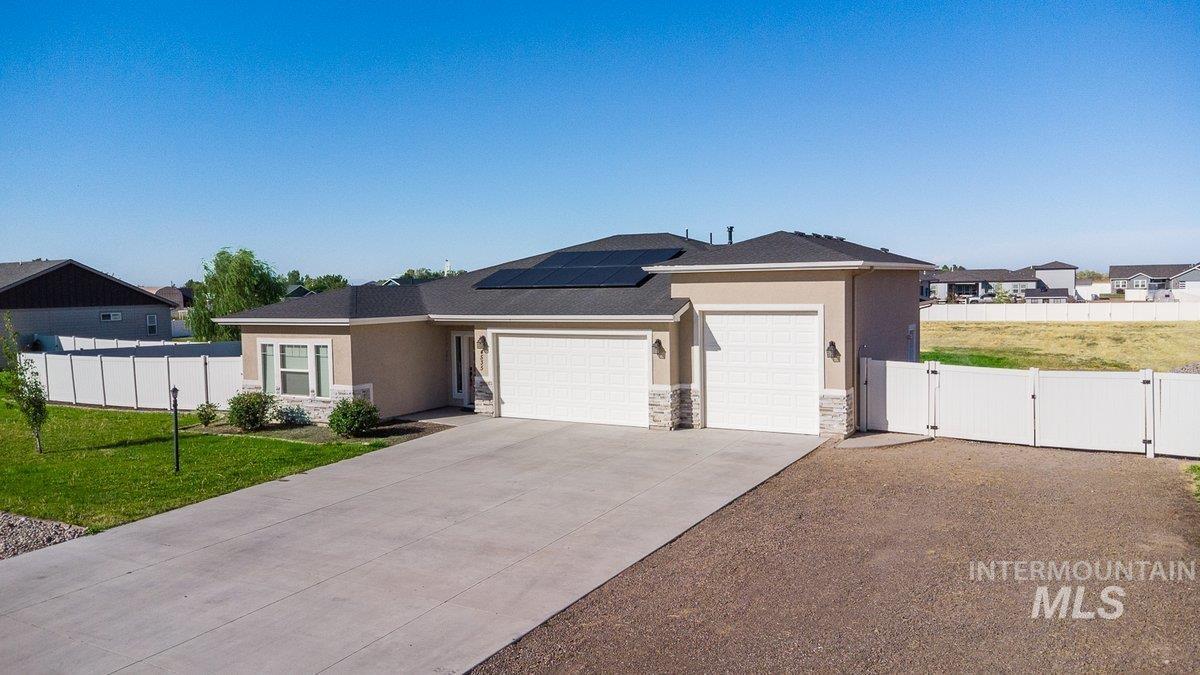 4535 Purple Sage Cir, Mountain Home, Idaho 83647, 3 Bedrooms, 2 Bathrooms, Residential For Sale, Price $599,900, 98991312