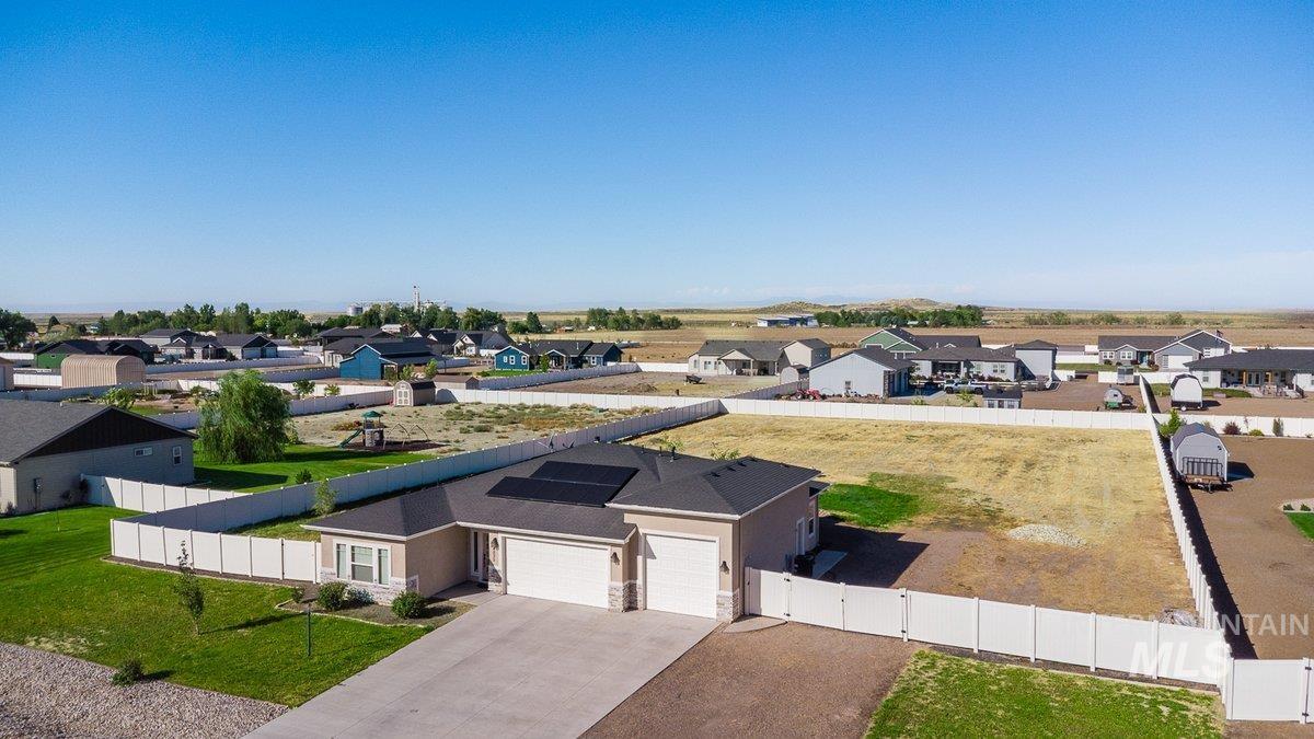 4535 Purple Sage Cir, Mountain Home, Idaho 83647, 3 Bedrooms, 2 Bathrooms, Residential For Sale, Price $599,900, 98991312