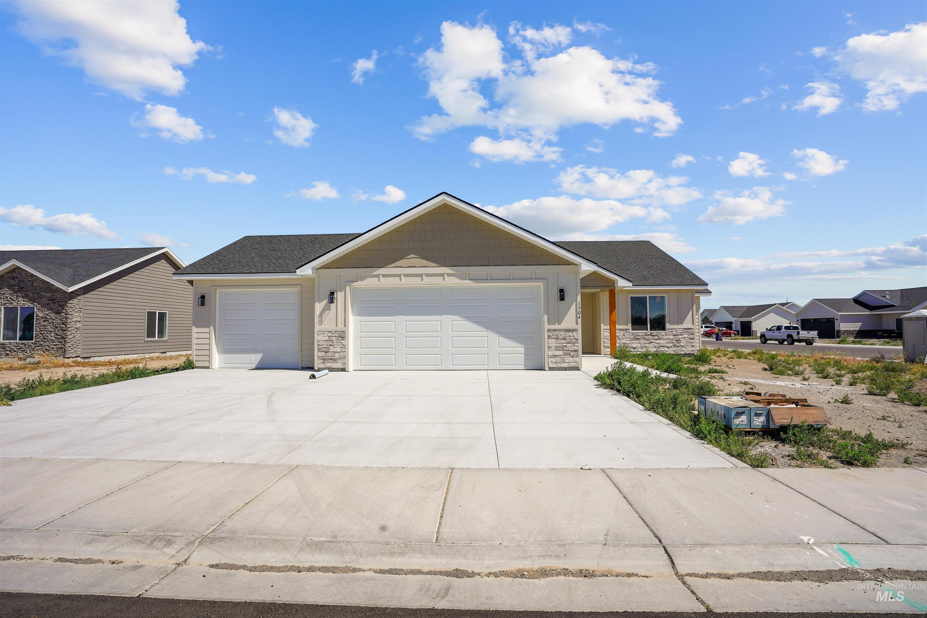 1504 Belle Drive, Rupert, Idaho 83350, 3 Bedrooms, 2 Bathrooms, Residential For Sale, Price $385,000,MLS 98991319
