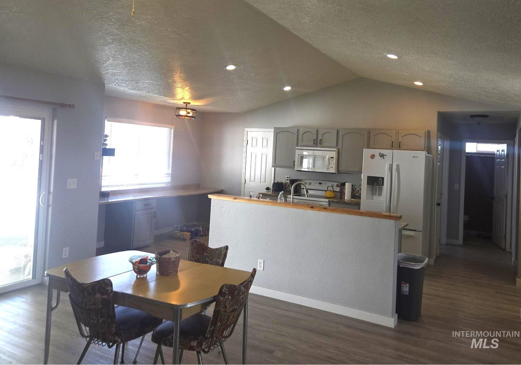 2480 W. 9th Street, Weiser, Idaho 83672, 4 Bedrooms, 2 Bathrooms, Residential For Sale, Price $380,000,MLS 98991320