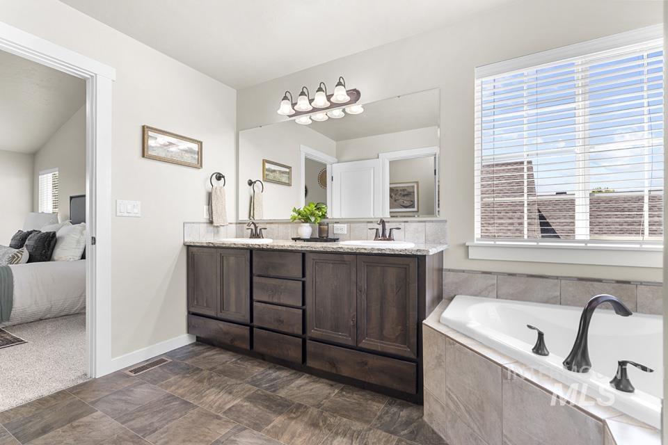 4688 N Park Crossing, Meridian, Idaho 83646, 4 Bedrooms, 2.5 Bathrooms, Residential For Sale, Price $539,950,MLS 98991321