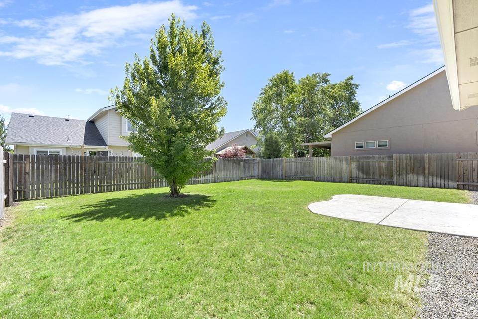 4688 N Park Crossing, Meridian, Idaho 83646, 4 Bedrooms, 2.5 Bathrooms, Residential For Sale, Price $539,950,MLS 98991321