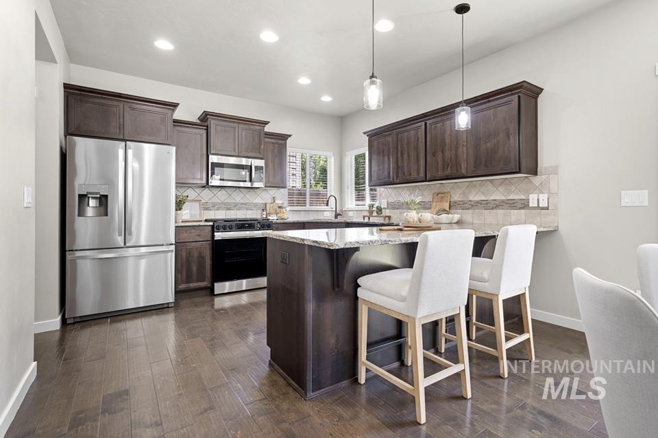 4688 N Park Crossing, Meridian, Idaho 83646, 4 Bedrooms, 2.5 Bathrooms, Residential For Sale, Price $539,950,MLS 98991321