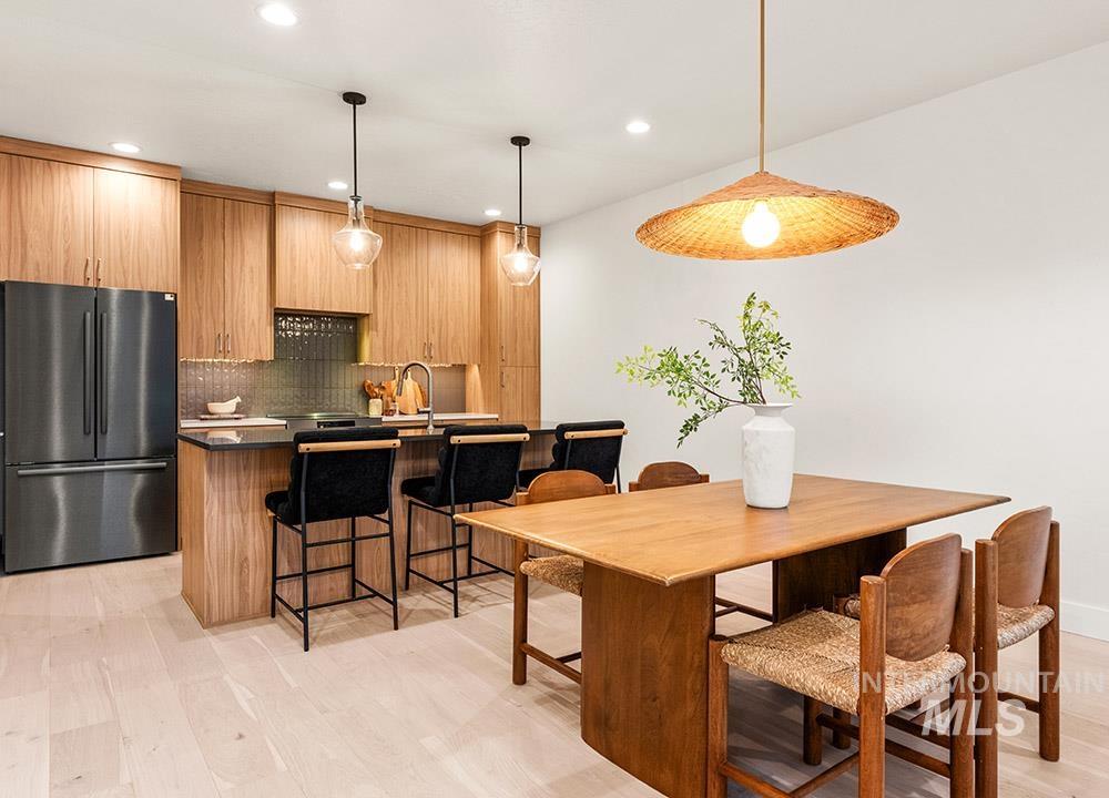 3443 N 33rd Street, Boise, Idaho 83703, 3 Bedrooms, 2.5 Bathrooms, Residential For Sale, Price $699,900, 98991322