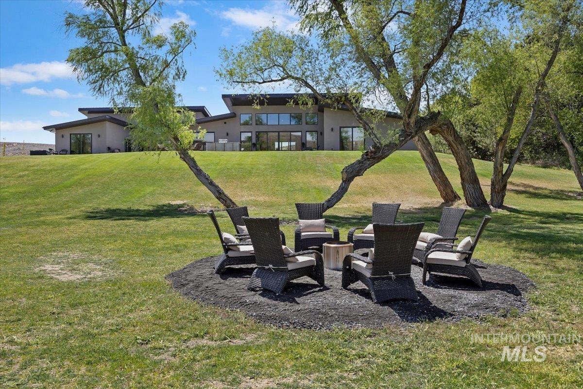 952 E 5204 N, Hagerman, Idaho 83332, 4 Bedrooms, 4.5 Bathrooms, Residential For Sale, Price $2,200,000, 98991323