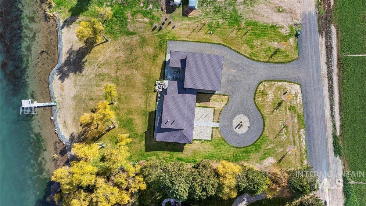 952 E 5204 N, Hagerman, Idaho 83332, 4 Bedrooms, 4.5 Bathrooms, Residential For Sale, Price $2,500,000, 98991323