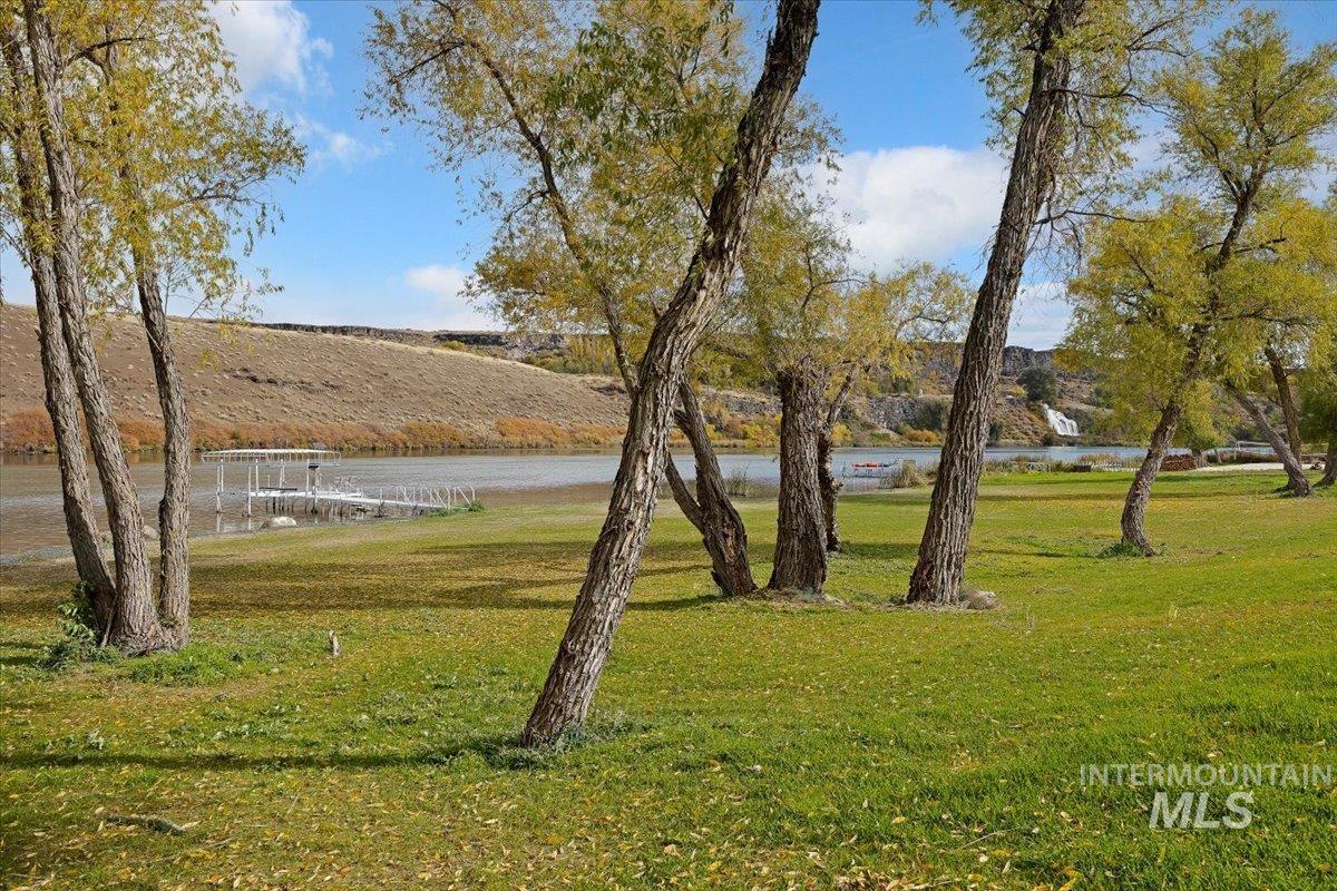 952 E 5204 N, Hagerman, Idaho 83332, 4 Bedrooms, 4.5 Bathrooms, Residential For Sale, Price $2,500,000, 98991323
