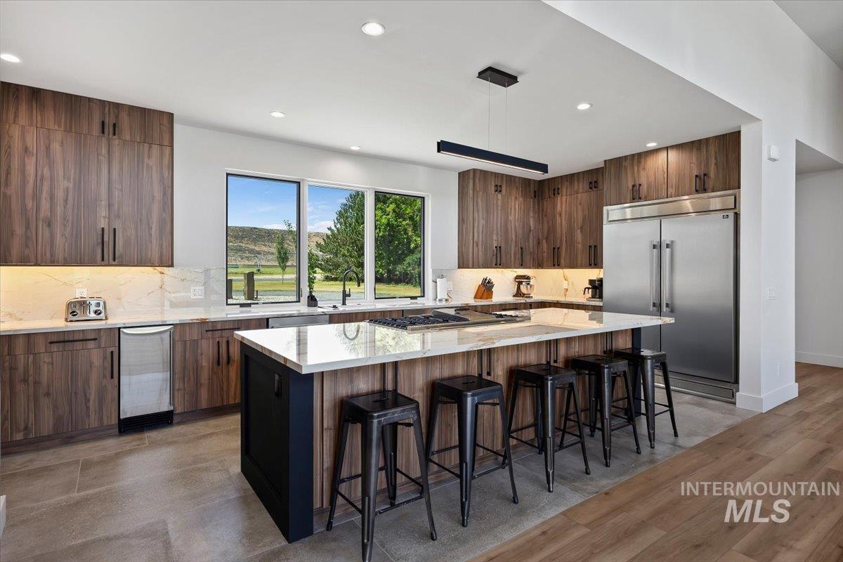 952 E 5204 N, Hagerman, Idaho 83332, 4 Bedrooms, 4.5 Bathrooms, Residential For Sale, Price $2,200,000, 98991323
