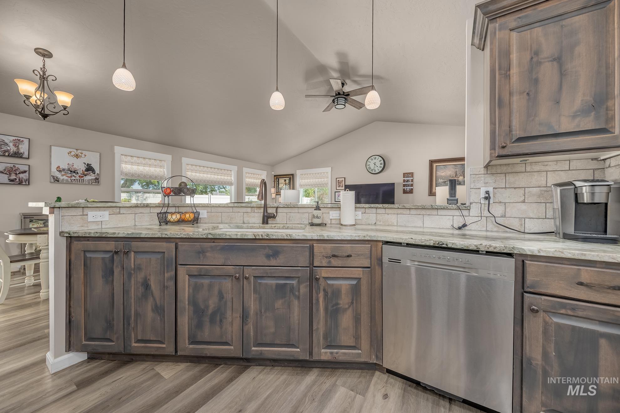 110 Grizzly Drive, Fruitland, Idaho 83619-2616, 4 Bedrooms, 2 Bathrooms, Residential For Sale, Price $449,000,MLS 98991327