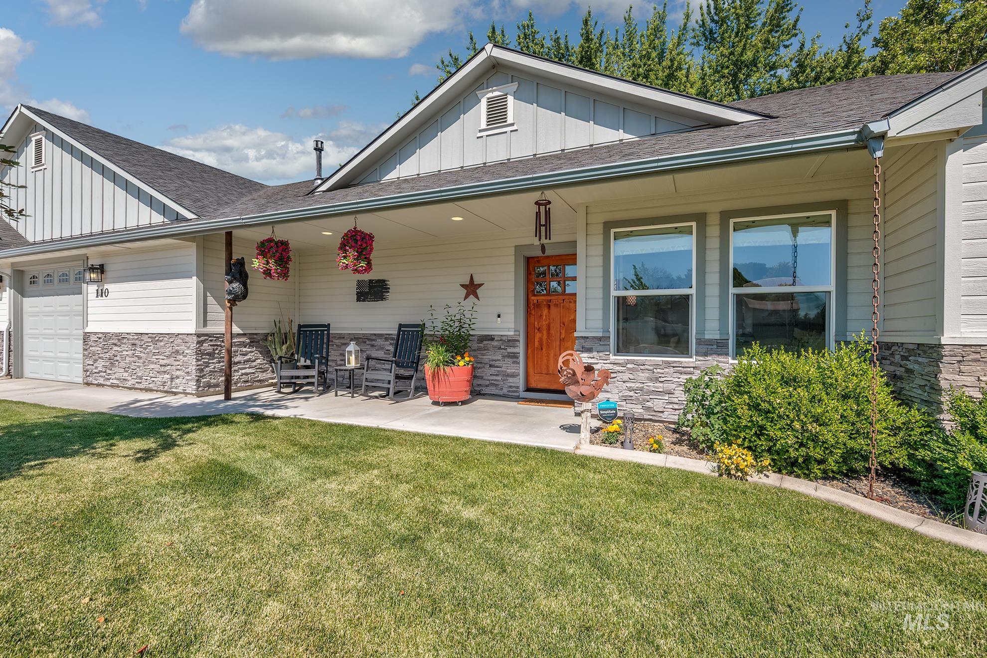 110 Grizzly Drive, Fruitland, Idaho 83619-2616, 4 Bedrooms, 2 Bathrooms, Residential For Sale, Price $449,000,MLS 98991327