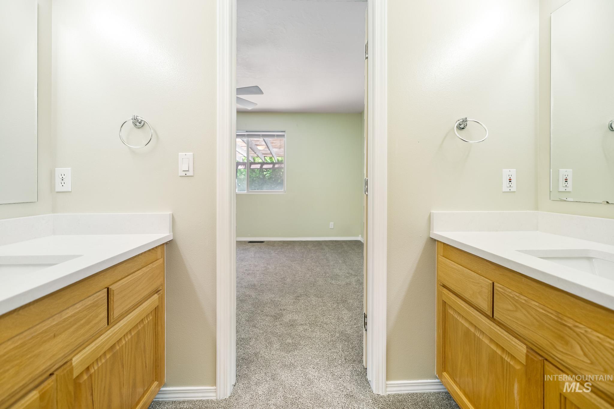 1712 S Marsh Wood Pl, Meridian, Idaho 83642, 3 Bedrooms, 2.5 Bathrooms, Residential For Sale, Price $595,000,MLS 98991328