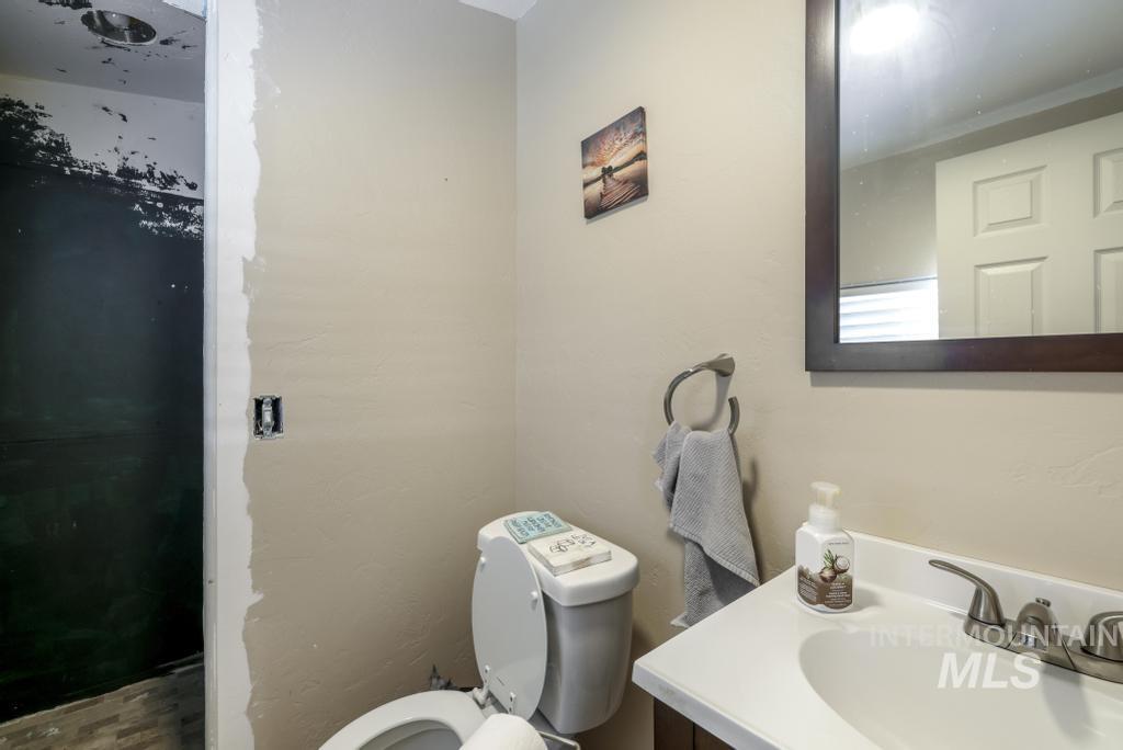 646 2nd Ave E, Wendell, Idaho 83355-5111, 1 Bedroom, 2 Bathrooms, Residential For Sale, Price $250,000, 98991336
