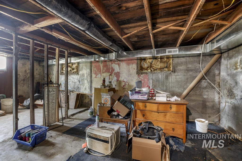646 2nd Ave E, Wendell, Idaho 83355-5111, 1 Bedroom, 2 Bathrooms, Residential For Sale, Price $250,000, 98991336