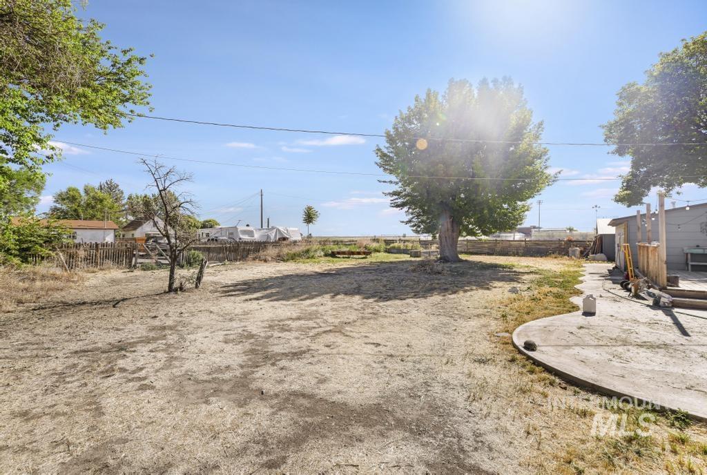 646 2nd Ave E, Wendell, Idaho 83355, 1 Bedroom, 2 Bathrooms, Residential For Sale, Price $250,000, 98991336