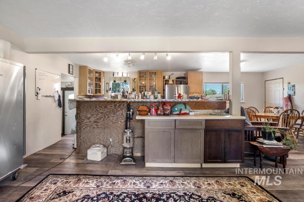 646 2nd Ave E, Wendell, Idaho 83355-5111, 1 Bedroom, 2 Bathrooms, Residential For Sale, Price $250,000, 98991336