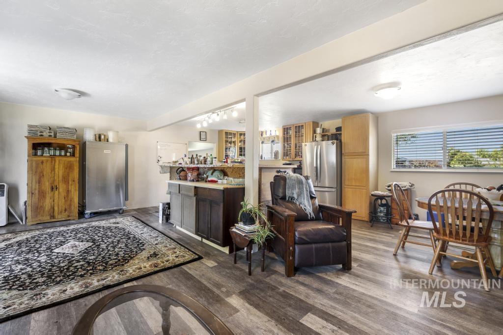 646 2nd Ave E, Wendell, Idaho 83355, 1 Bedroom, 2 Bathrooms, Residential For Sale, Price $250,000, 98991336