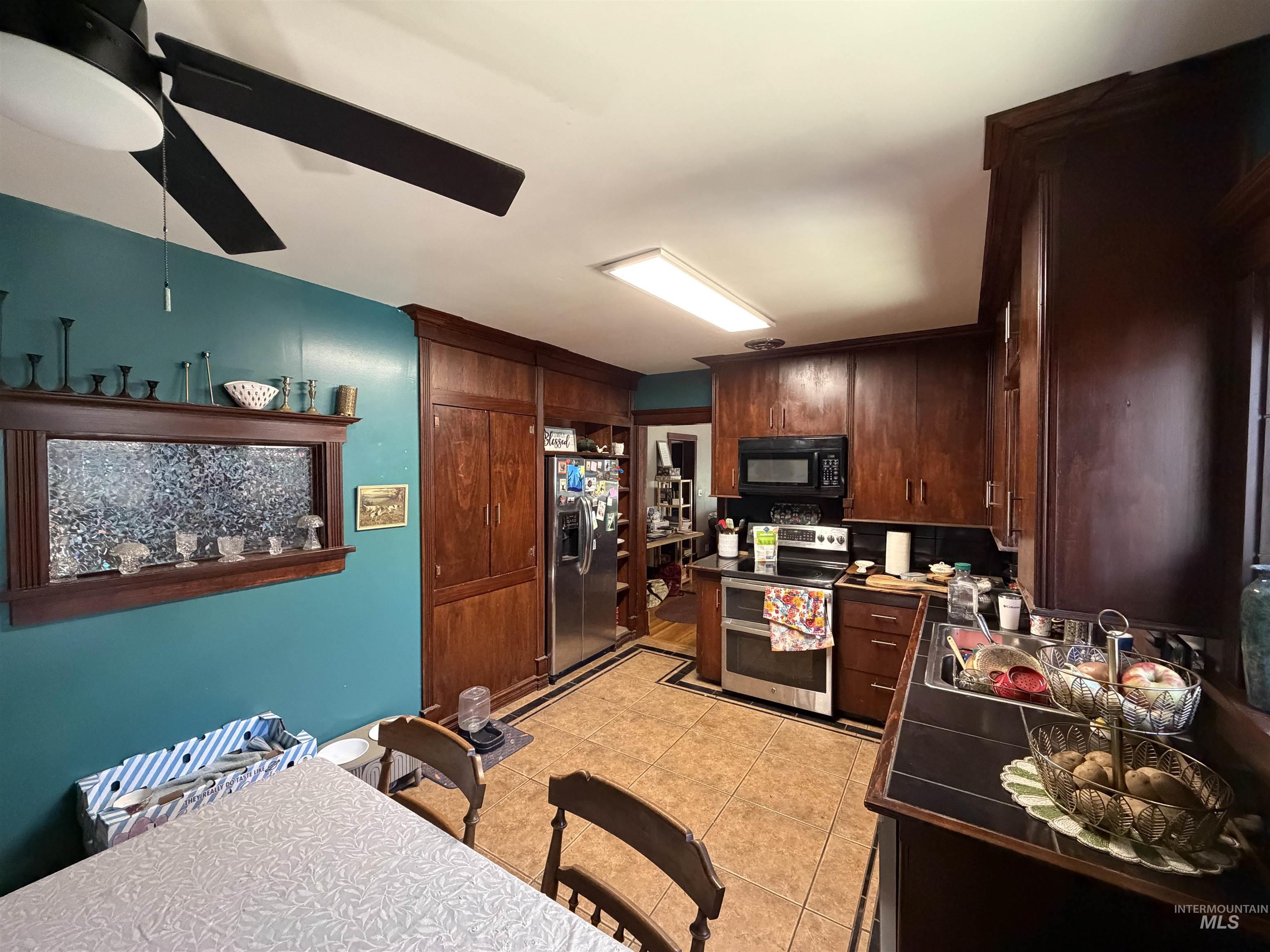 1424 10th Ave., Lewiston, Idaho 83501, 4 Bedrooms, 2 Bathrooms, Residential For Sale, Price $349,900, 98991340