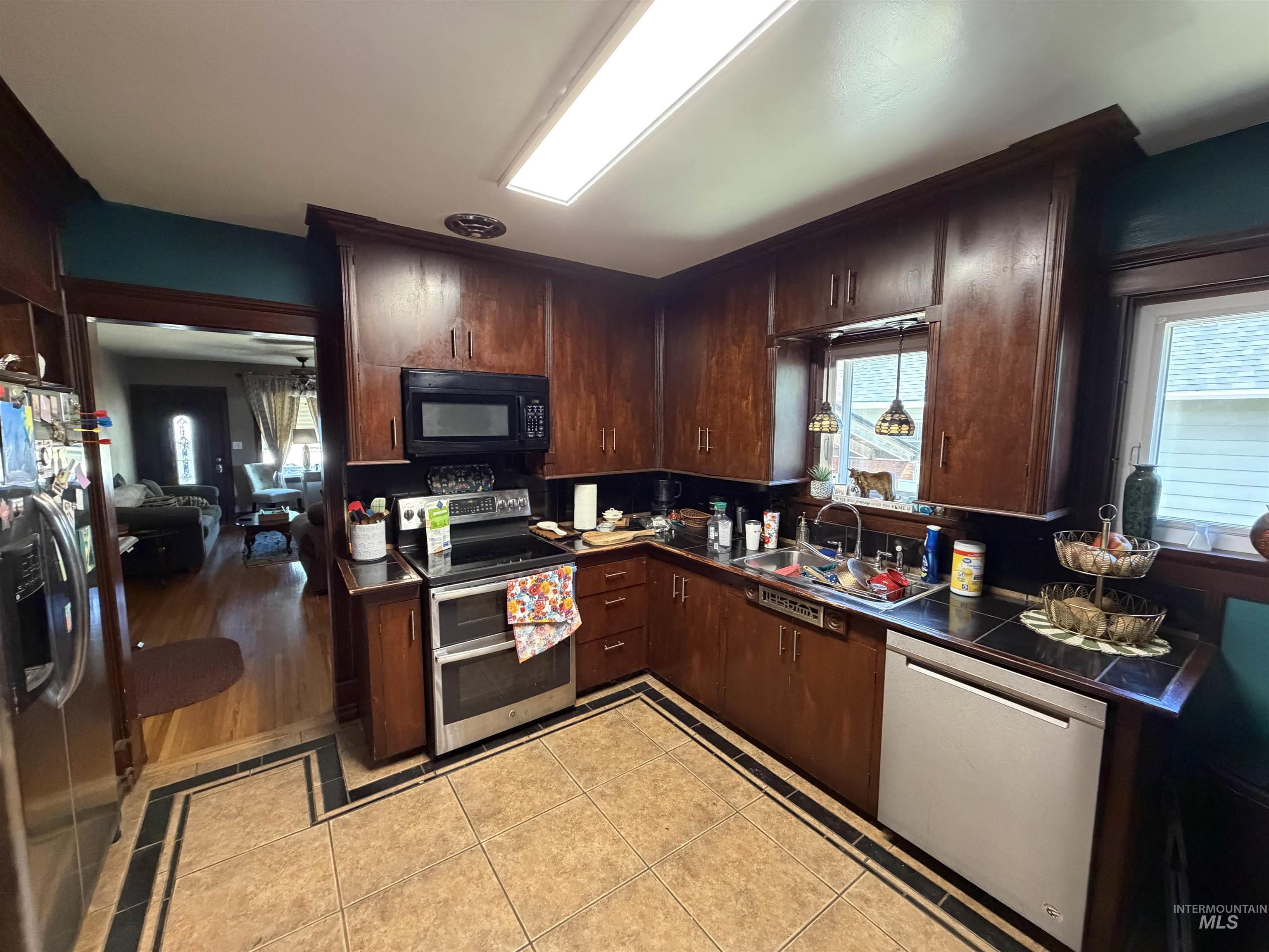 1424 10th Ave., Lewiston, Idaho 83501, 4 Bedrooms, 2 Bathrooms, Residential For Sale, Price $349,900, 98991340
