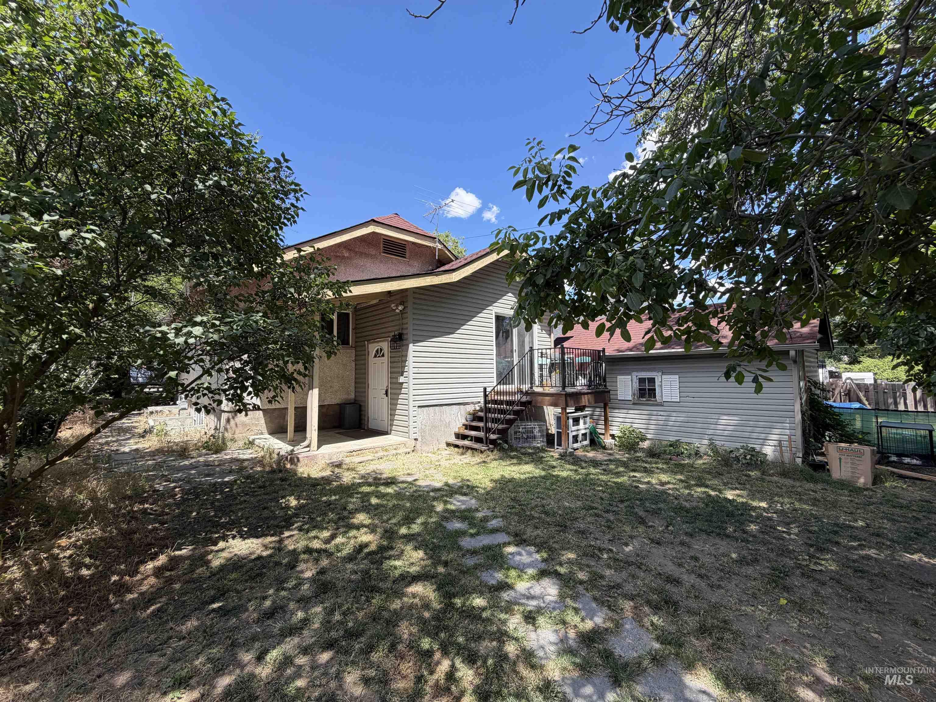 1424 10th Ave., Lewiston, Idaho 83501, 2 Bedrooms, 1 Bathroom, Residential Income For Sale, Price $349,900,MLS 98991341