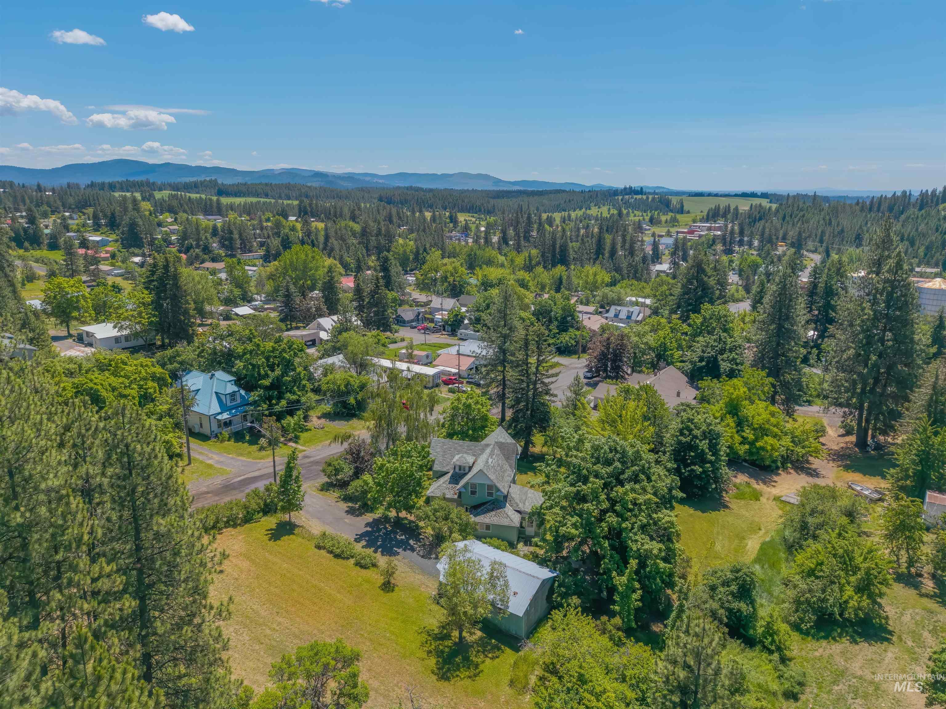 709 Main Street, Deary, Idaho 83823, 4 Bedrooms, 1 Bathroom, Residential For Sale, Price $415,000,MLS 98991345