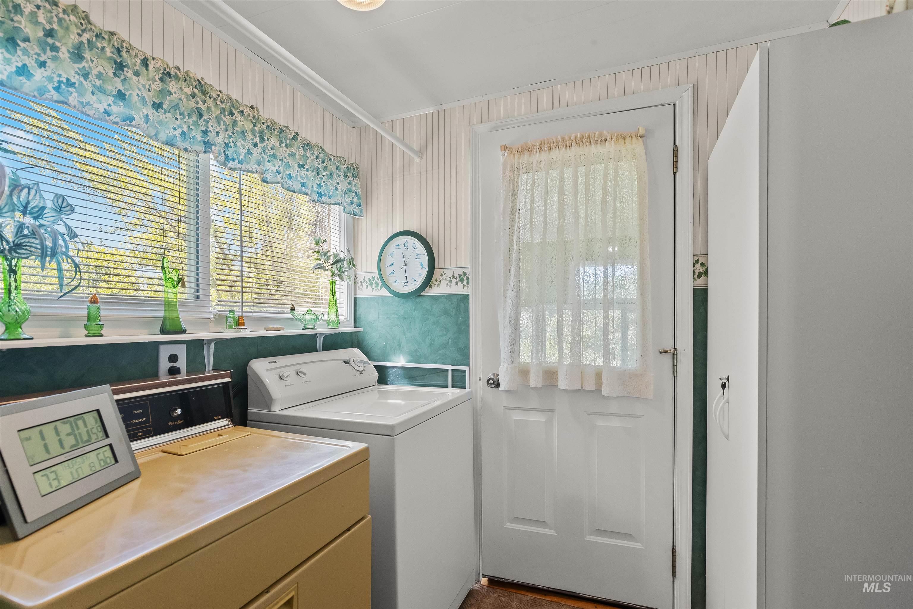 709 Main Street, Deary, Idaho 83823, 4 Bedrooms, 1 Bathroom, Residential For Sale, Price $415,000,MLS 98991345