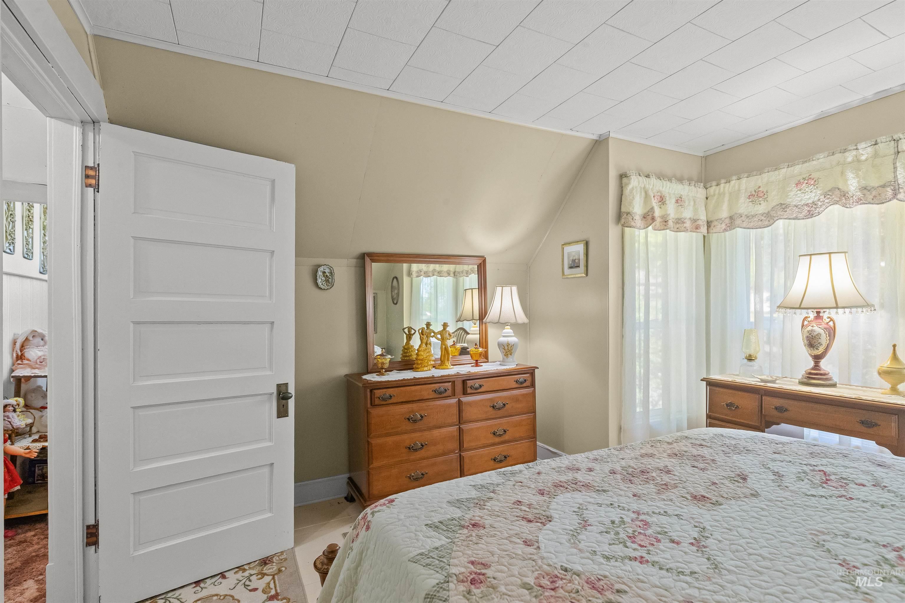 709 Main Street, Deary, Idaho 83823, 4 Bedrooms, 1 Bathroom, Residential For Sale, Price $415,000,MLS 98991345