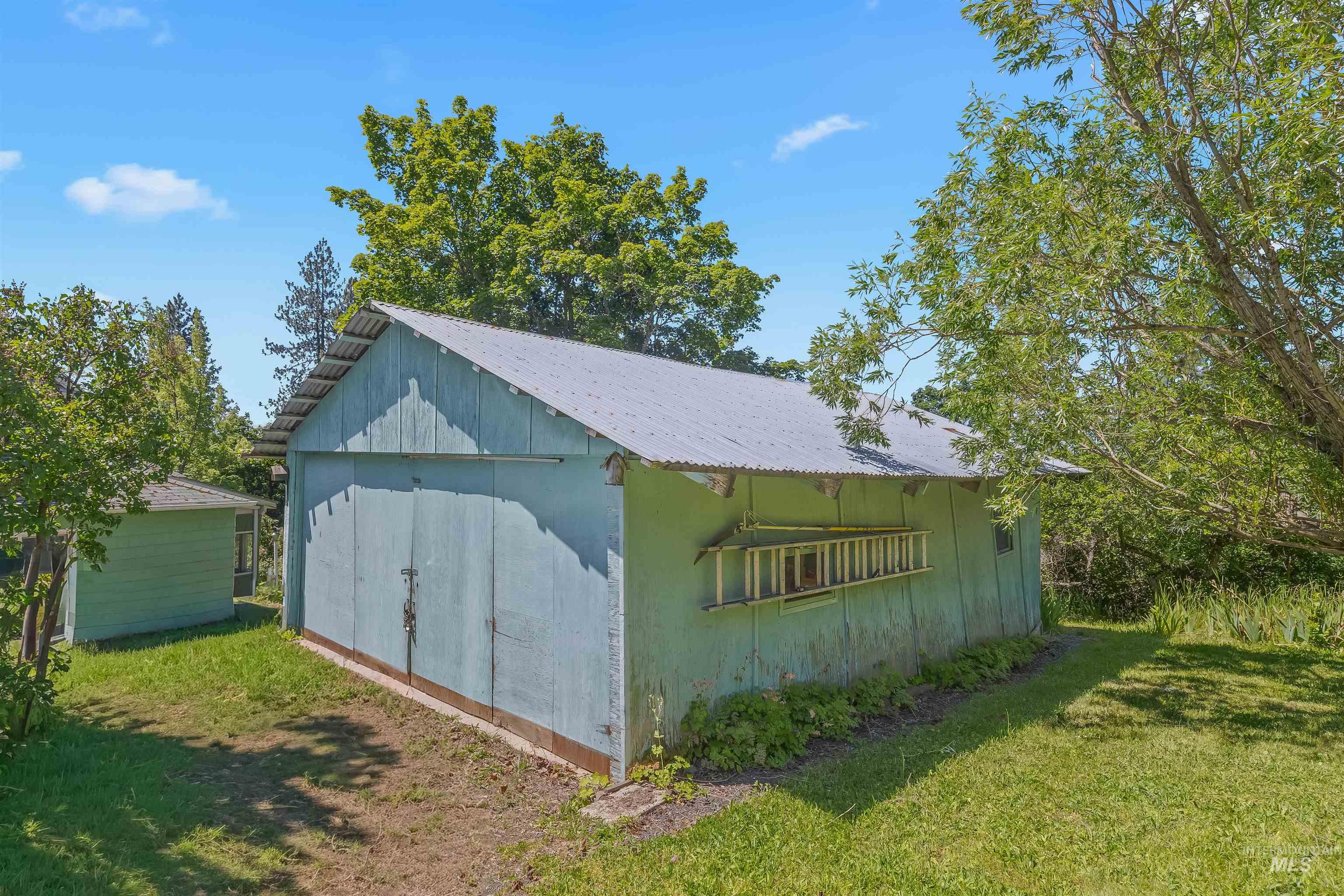 709 Main Street, Deary, Idaho 83823, 4 Bedrooms, 1 Bathroom, Residential For Sale, Price $415,000,MLS 98991345