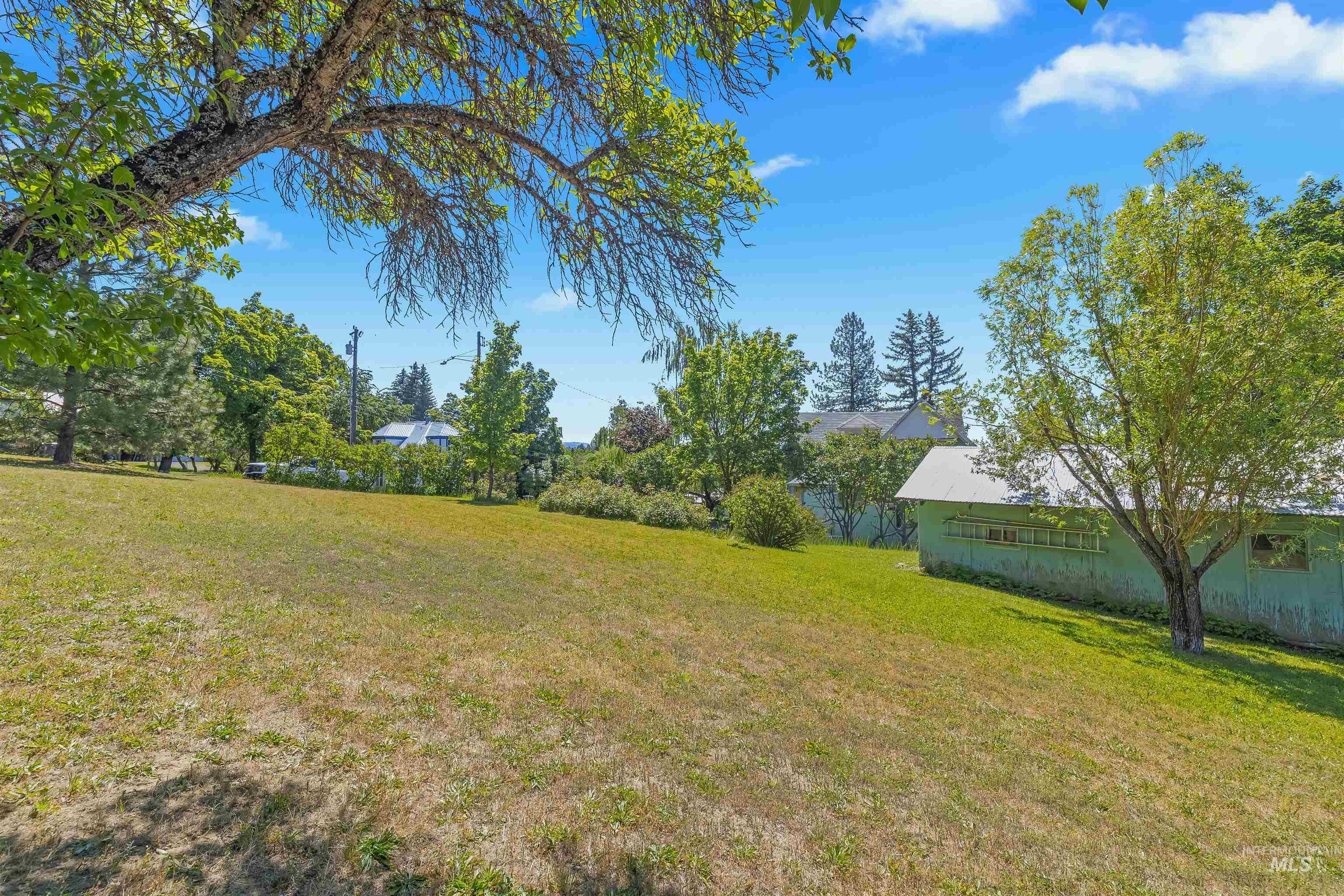709 Main Street, Deary, Idaho 83823, 4 Bedrooms, 1 Bathroom, Residential For Sale, Price $415,000,MLS 98991345
