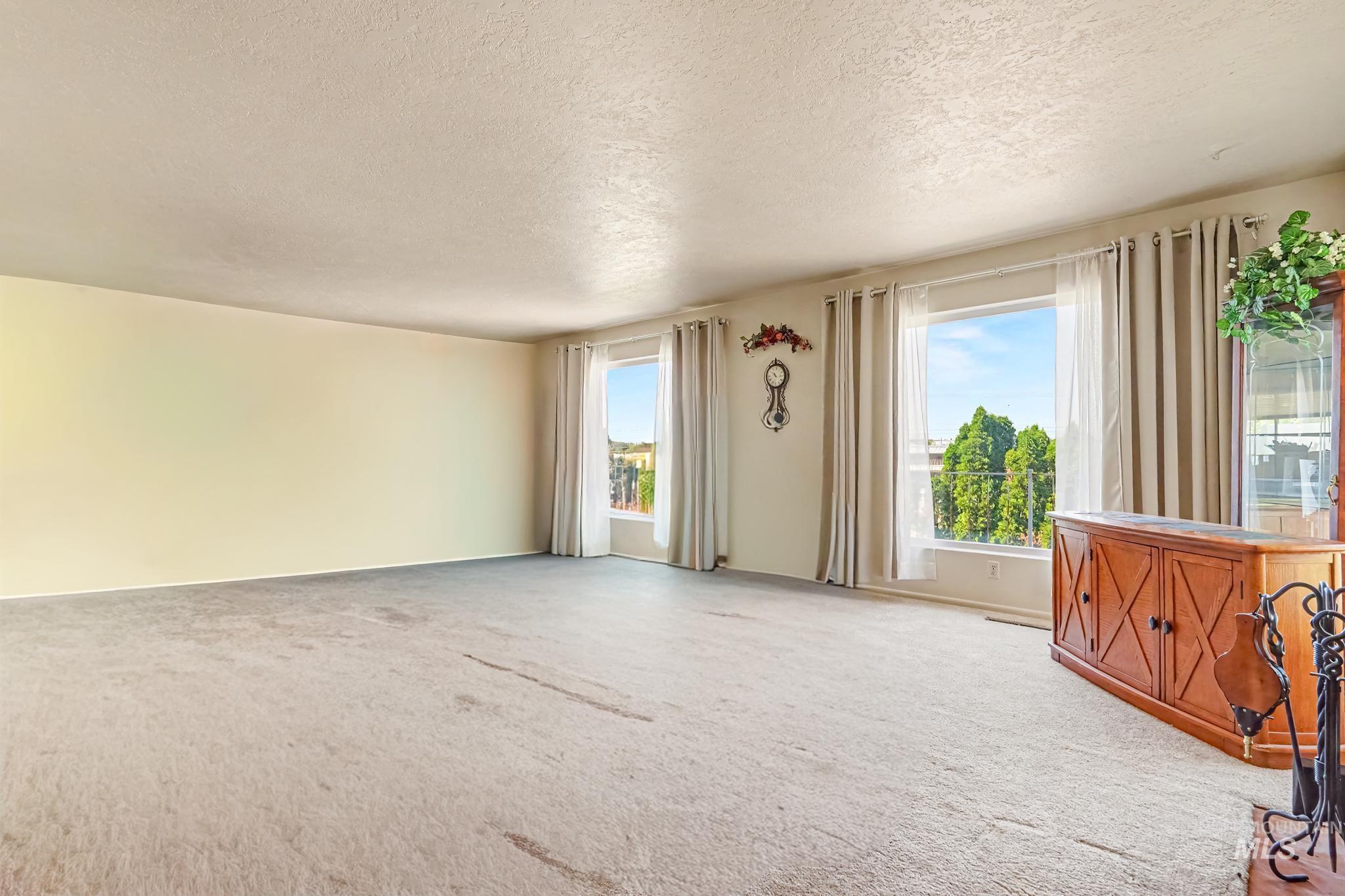 7518 W Sorenson Dr, Boise, Idaho 83709, 4 Bedrooms, 2 Bathrooms, Residential For Sale, Price $649,900,MLS 98991347