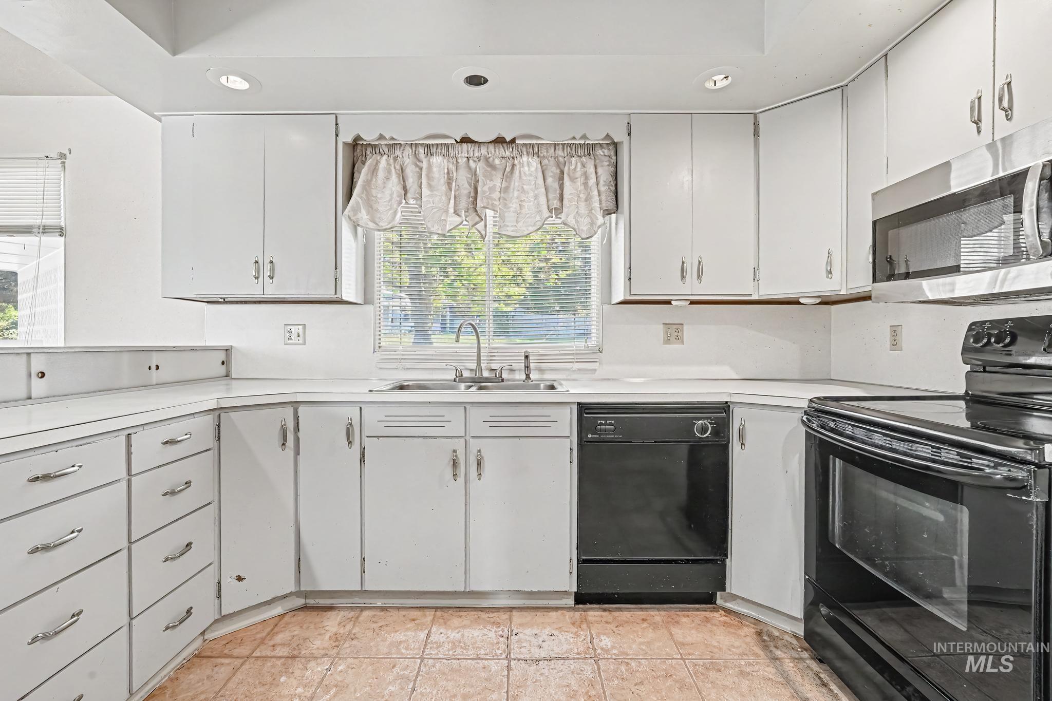 7518 W Sorenson Dr, Boise, Idaho 83709, 4 Bedrooms, 2 Bathrooms, Residential For Sale, Price $649,900,MLS 98991347