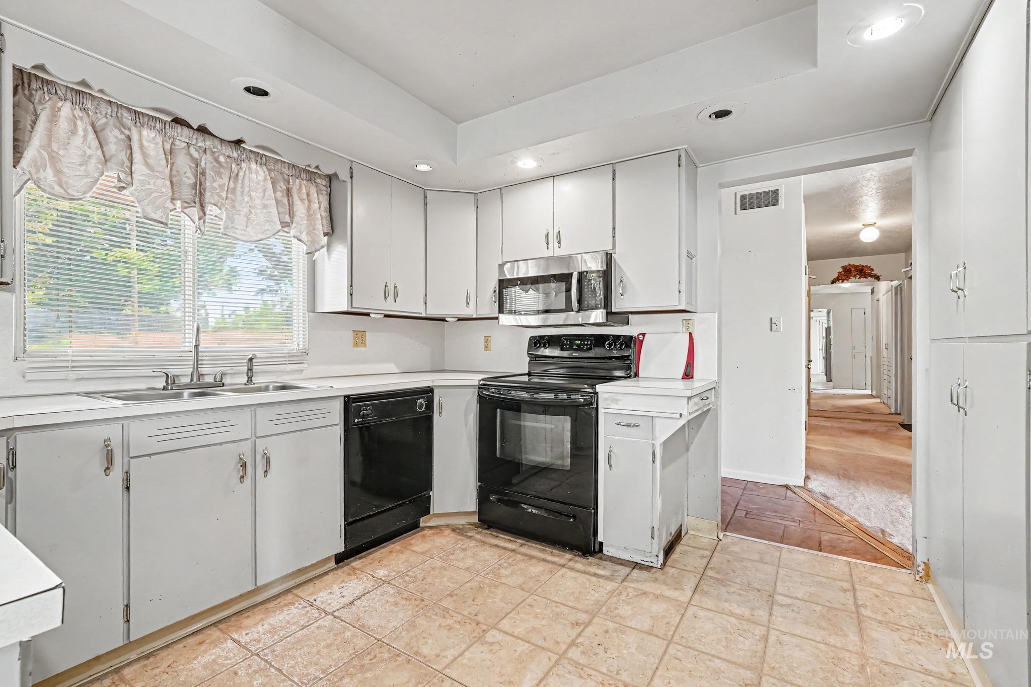 7518 W Sorenson Dr, Boise, Idaho 83709, 4 Bedrooms, 2 Bathrooms, Residential For Sale, Price $649,900,MLS 98991347