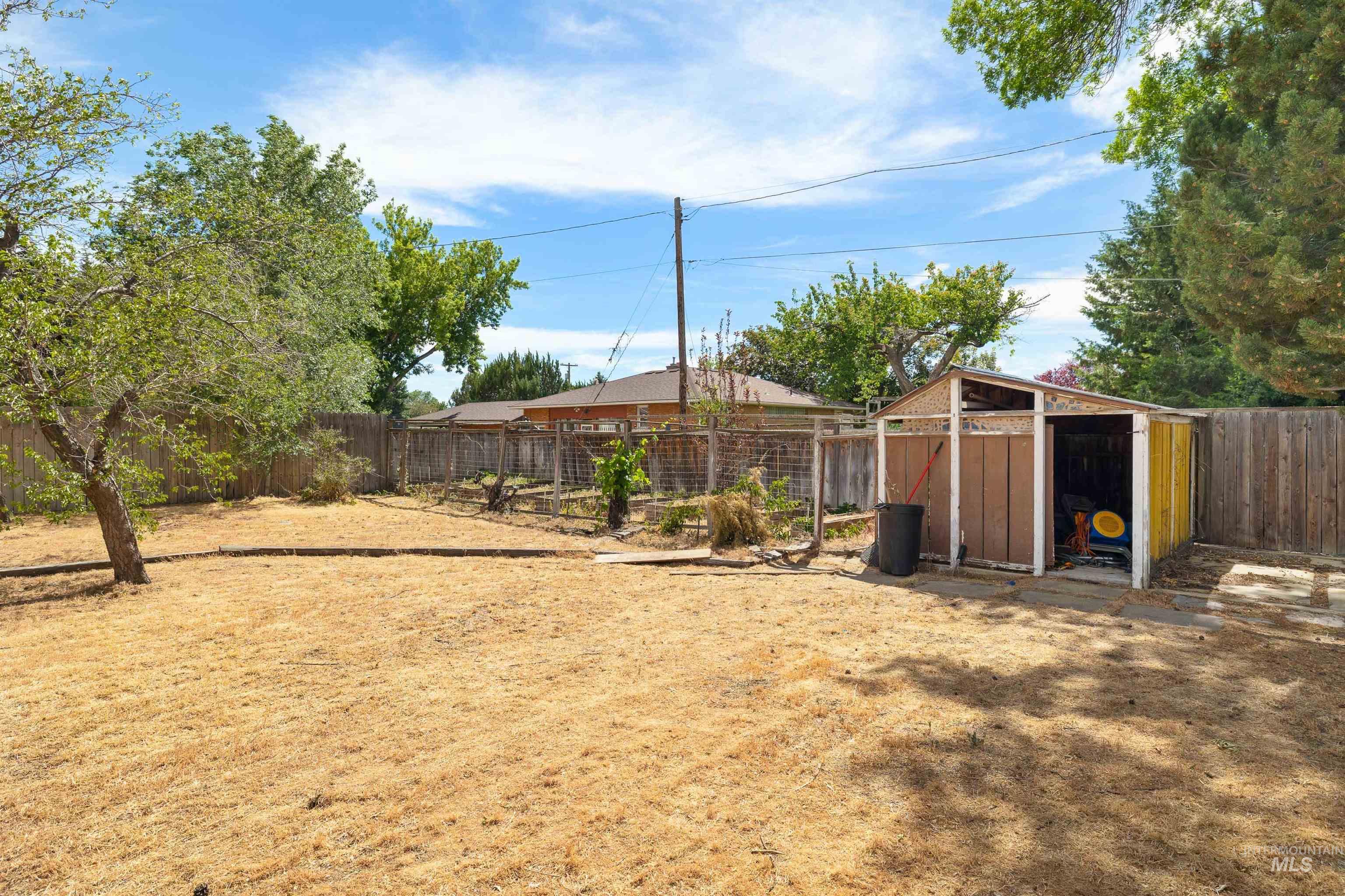 2176 Addison Ave E, Twin Falls, Idaho 83301, 4 Bedrooms, 4 Bathrooms, Residential For Sale, Price $589,000,MLS 98991351