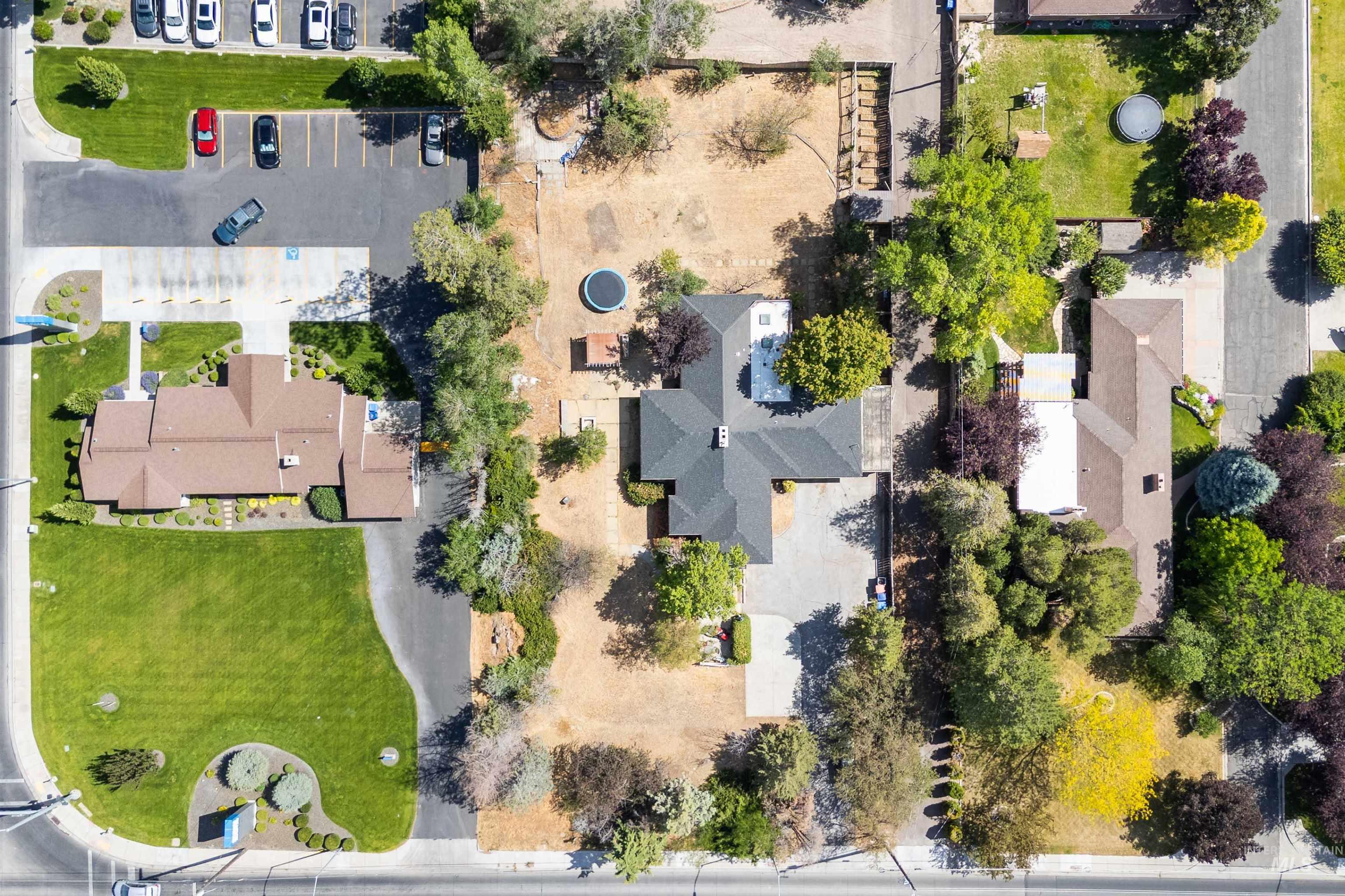 2176 Addison Ave E, Twin Falls, Idaho 83301, 4 Bedrooms, 4 Bathrooms, Residential For Sale, Price $589,000,MLS 98991351