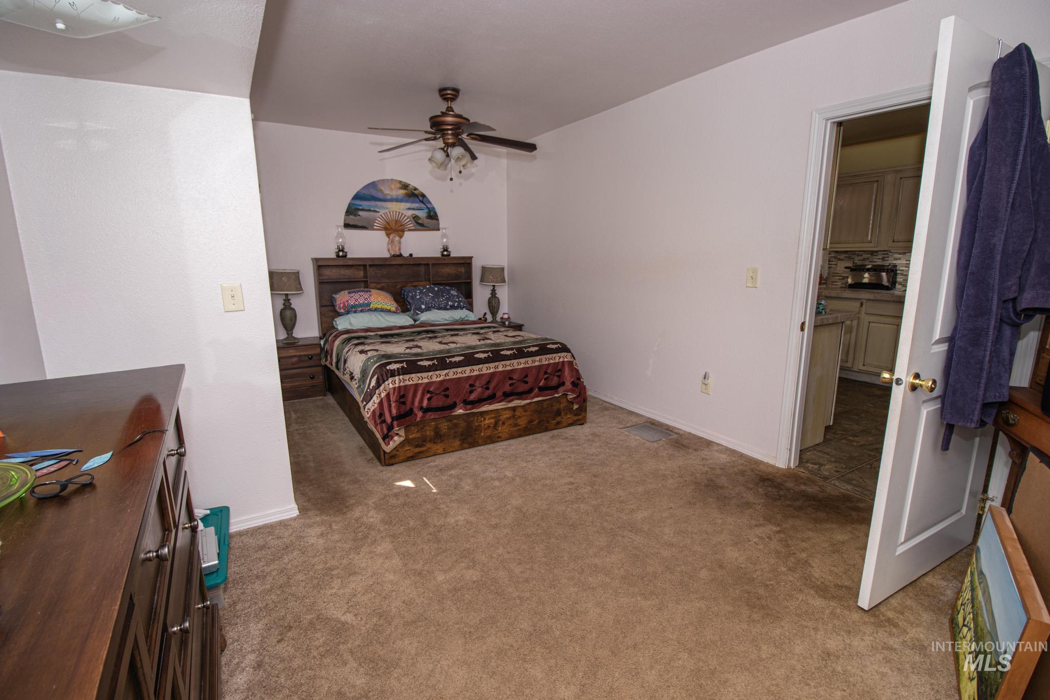 216 Tamarac St, Orofino, Idaho 83544, 2 Bedrooms, 2 Bathrooms, Residential For Sale, Price $259,000, 98991354