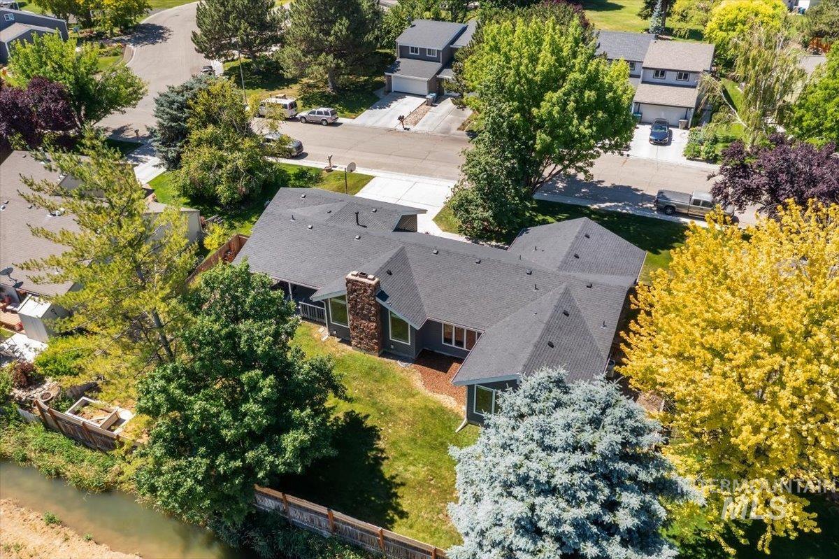 2524 Pascoe Lane, Nampa, Idaho 83686, 4 Bedrooms, 3 Bathrooms, Residential For Sale, Price $479,900,MLS 98991356