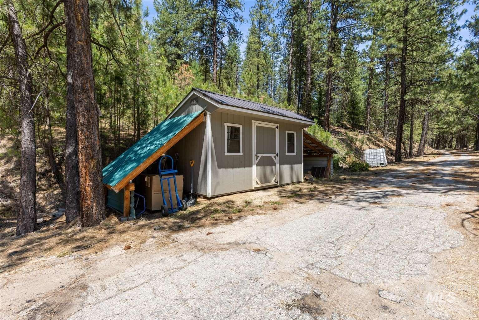 12 Timberline Dr, Garden Valley, Idaho 83622, 2 Bedrooms, 2 Bathrooms, Residential For Sale, Price $349,000, 98991358