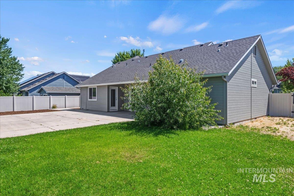 1117 Palace Ave, Emmett, Idaho 83617, 4 Bedrooms, 2.5 Bathrooms, Residential For Sale, Price $485,000,MLS 98991359