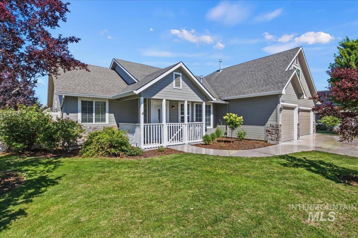 1117 Palace Ave, Emmett, Idaho 83617, 4 Bedrooms, 2.5 Bathrooms, Residential For Sale, Price $485,000,MLS 98991359