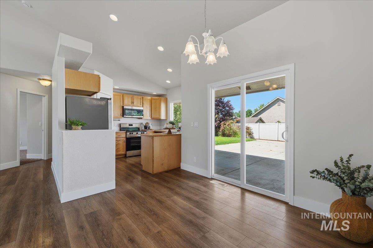 1117 Palace Ave, Emmett, Idaho 83617, 4 Bedrooms, 2.5 Bathrooms, Residential For Sale, Price $485,000,MLS 98991359