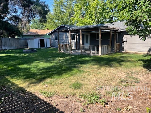 3298 N Clayton Place, Boise, Idaho 83704, 3 Bedrooms, 1 Bathroom, Residential For Sale, Price $389,900,MLS 98991365