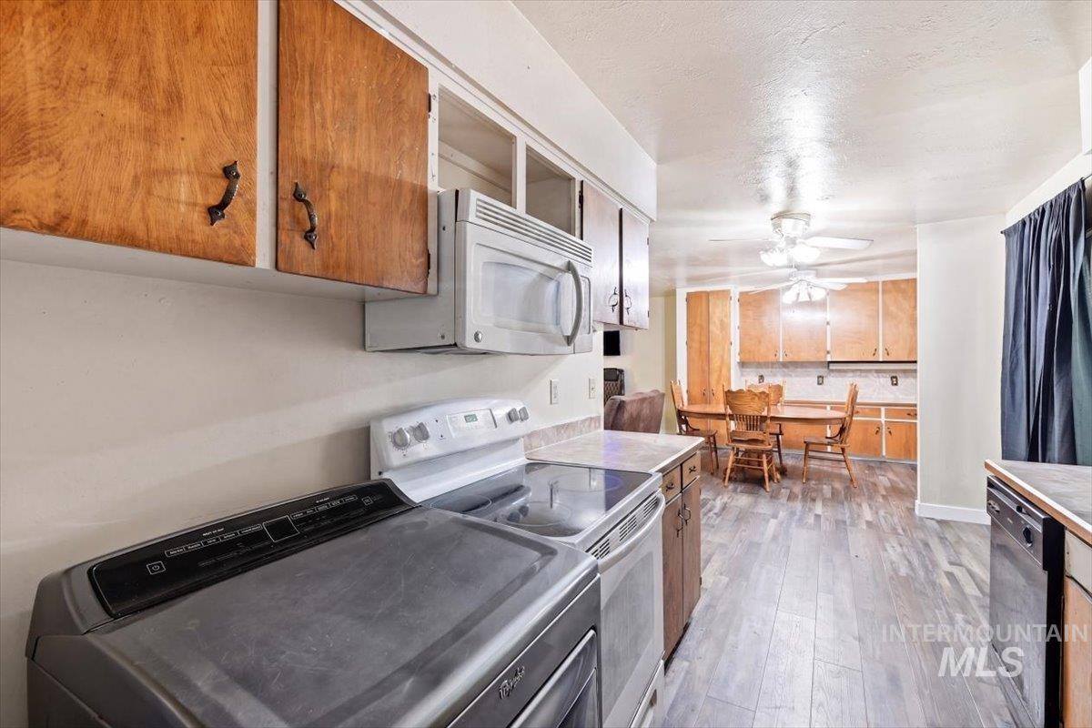 940 E 16th N, Mountain Home, Idaho 83647, 3 Bedrooms, 1 Bathroom, Residential For Sale, Price $290,000, 98991372