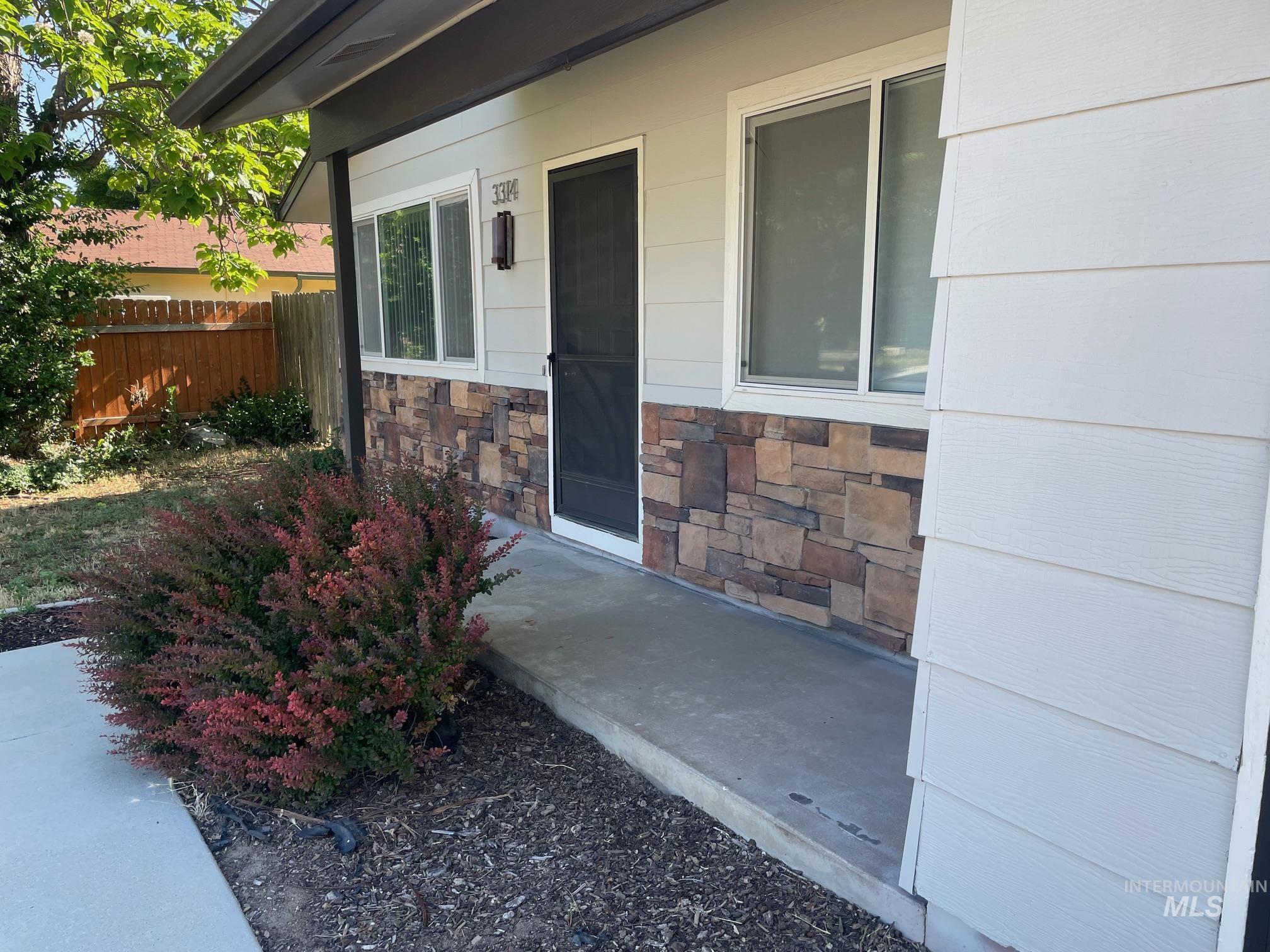 3314 N Calyton Place, Boise, Idaho 83704, 3 Bedrooms, 1 Bathroom, Residential For Sale, Price $399,900,MLS 98991374