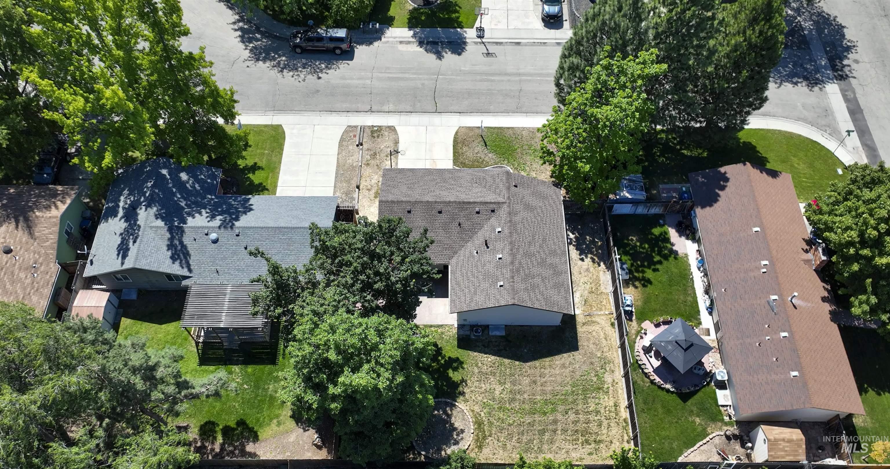 3314 N Clayton Place, Boise, Idaho 83704, 3 Bedrooms, 1 Bathroom, Residential For Sale, Price $399,900, 98991374