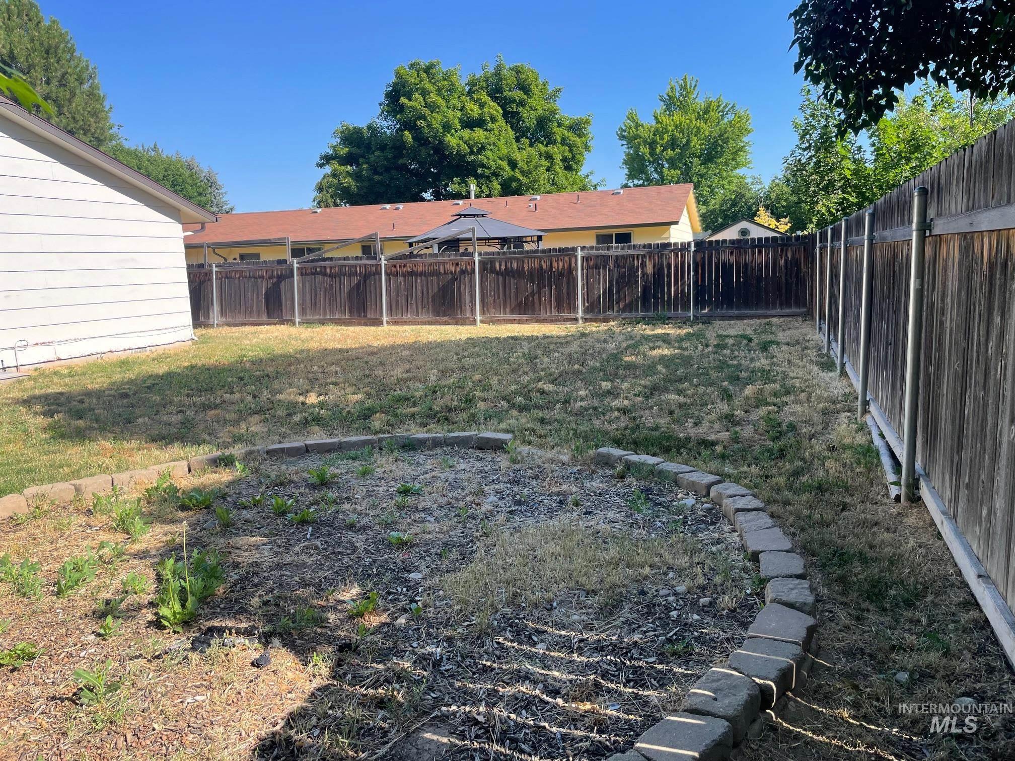 3314 N Calyton Place, Boise, Idaho 83704, 3 Bedrooms, 1 Bathroom, Residential For Sale, Price $399,900,MLS 98991374
